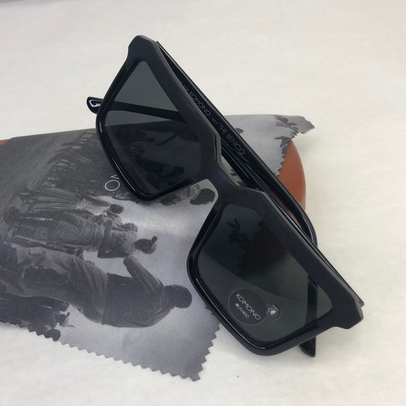 KOMONO Benicio Black Rubber/Glossy Sunglasses(NEW) - Picture 5 of 9